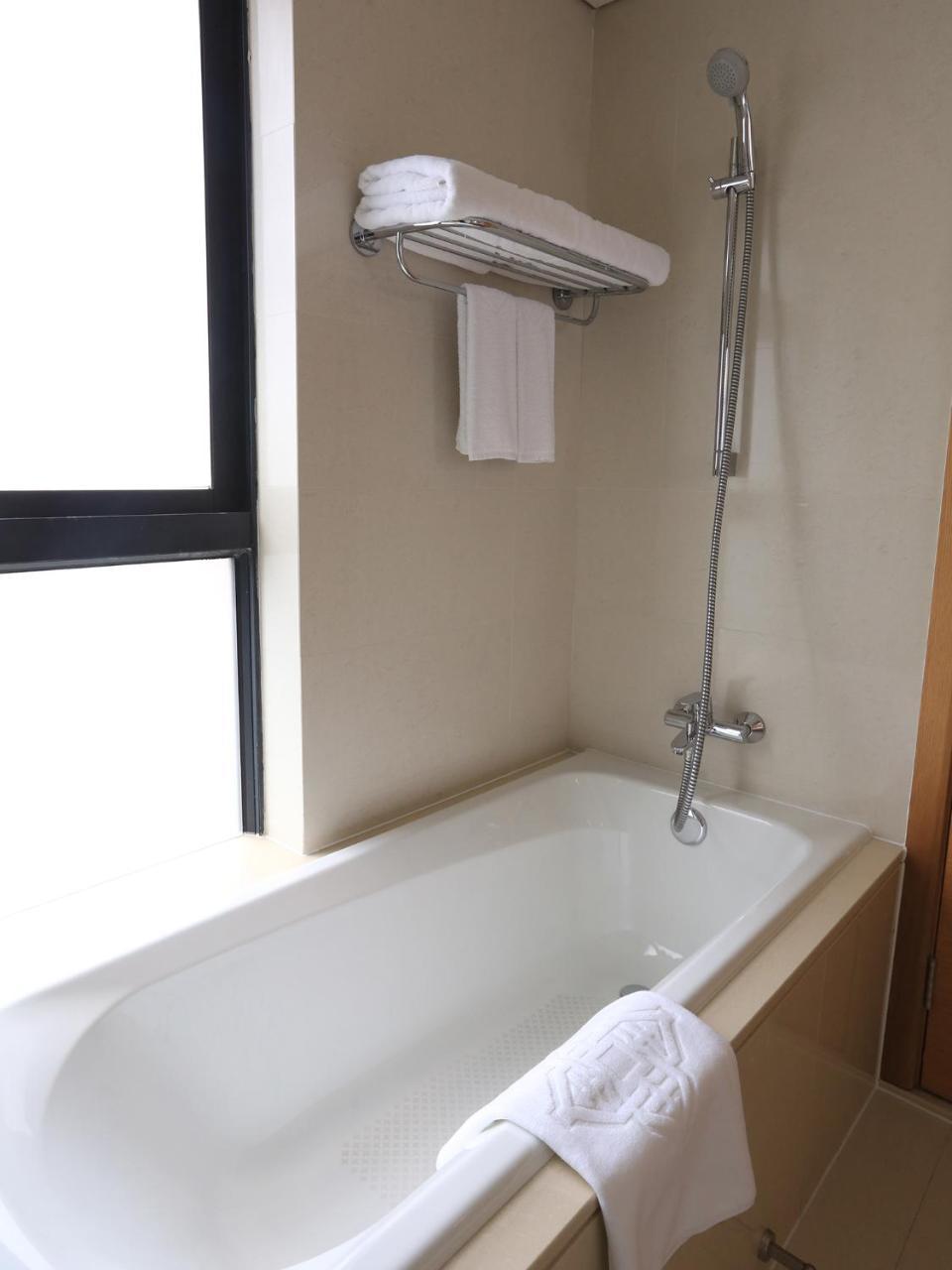 Wuxi Koschenny Graceland Service Residence Bagian luar foto